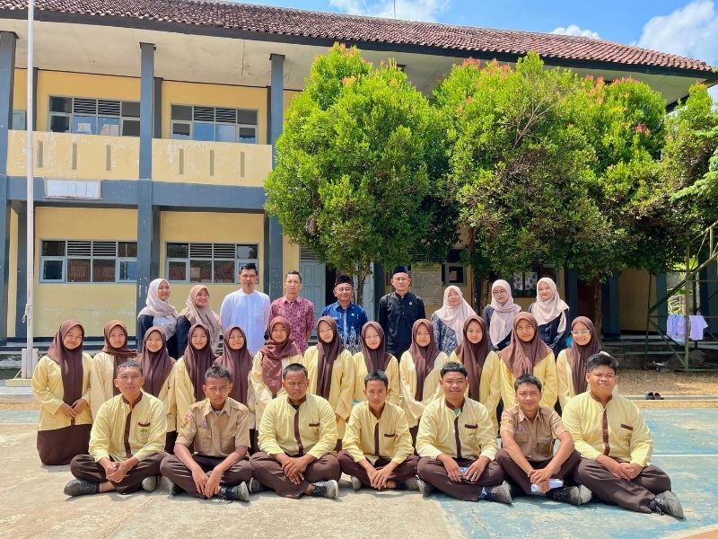 MAN Kota Banjar Gelar Pelepasan dan Doa Bersama Peserta OMI 2026