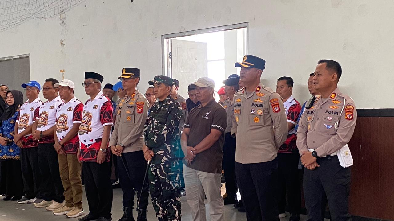 Kassubag TU Kemenag Kota Banjar Hadiri Opening Ceremony Turnamen Bola Voli Kapolres Banjar Cup Antar Desa/Kelurahan/Instansi se-Kota Banjar