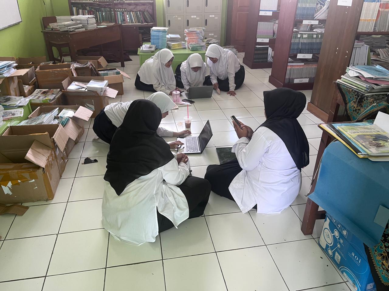 MTsN 1 Kota Banjar Siapkan  8 Tim Riset Siswa dalam Ajang OMI Riset 2026